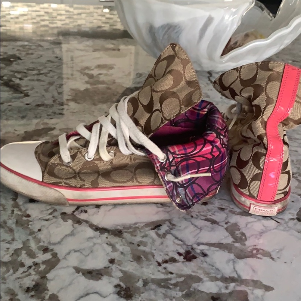 ✨SOLD ✨ Authentic Coach sneakers